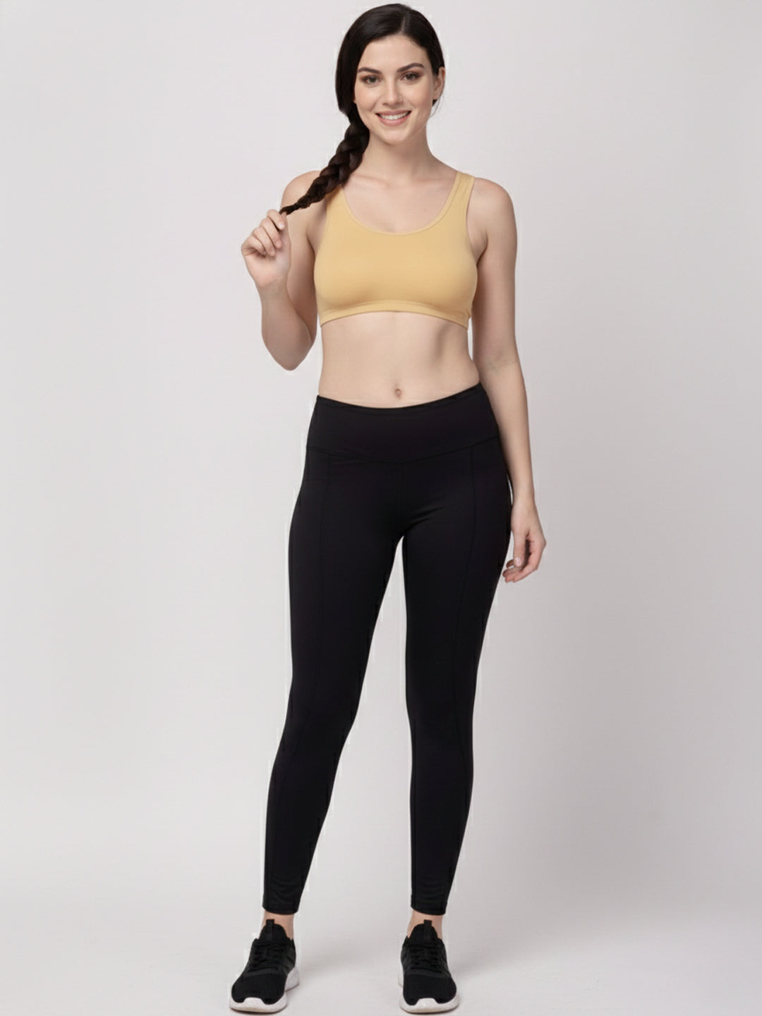 X31006 Floret Full Coverage Sports Bra I Lyocell Fabric I Removable Padding